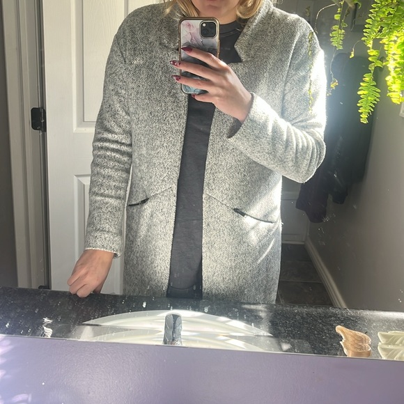 Medium Grey open Jacket. - Picture 8 of 8